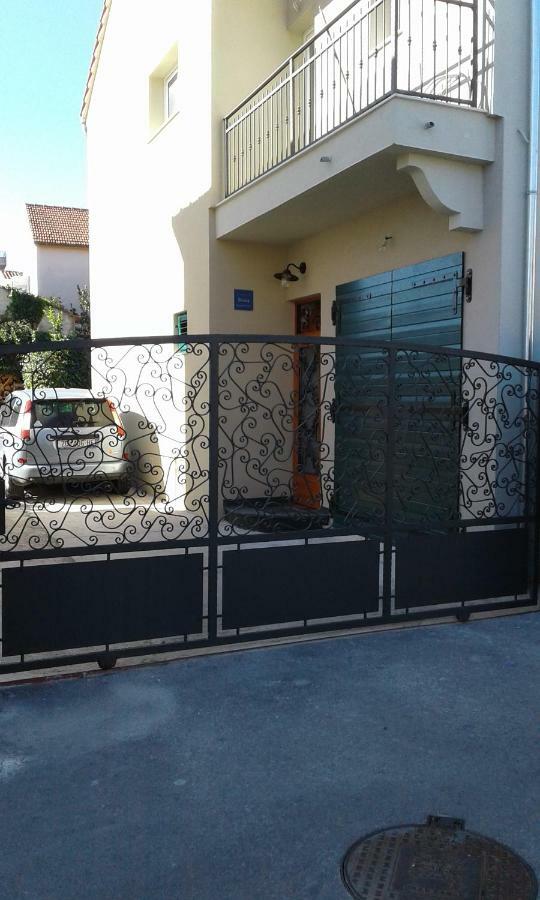 זאדאר Wolverine Residence מראה חיצוני תמונה